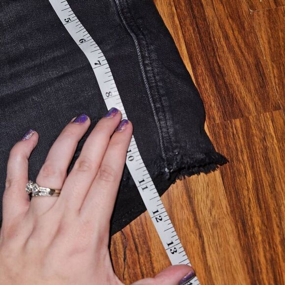 Aerie Black Distressed Elastic Waistband Shorts Womens Size Small - Picture 5 of 6